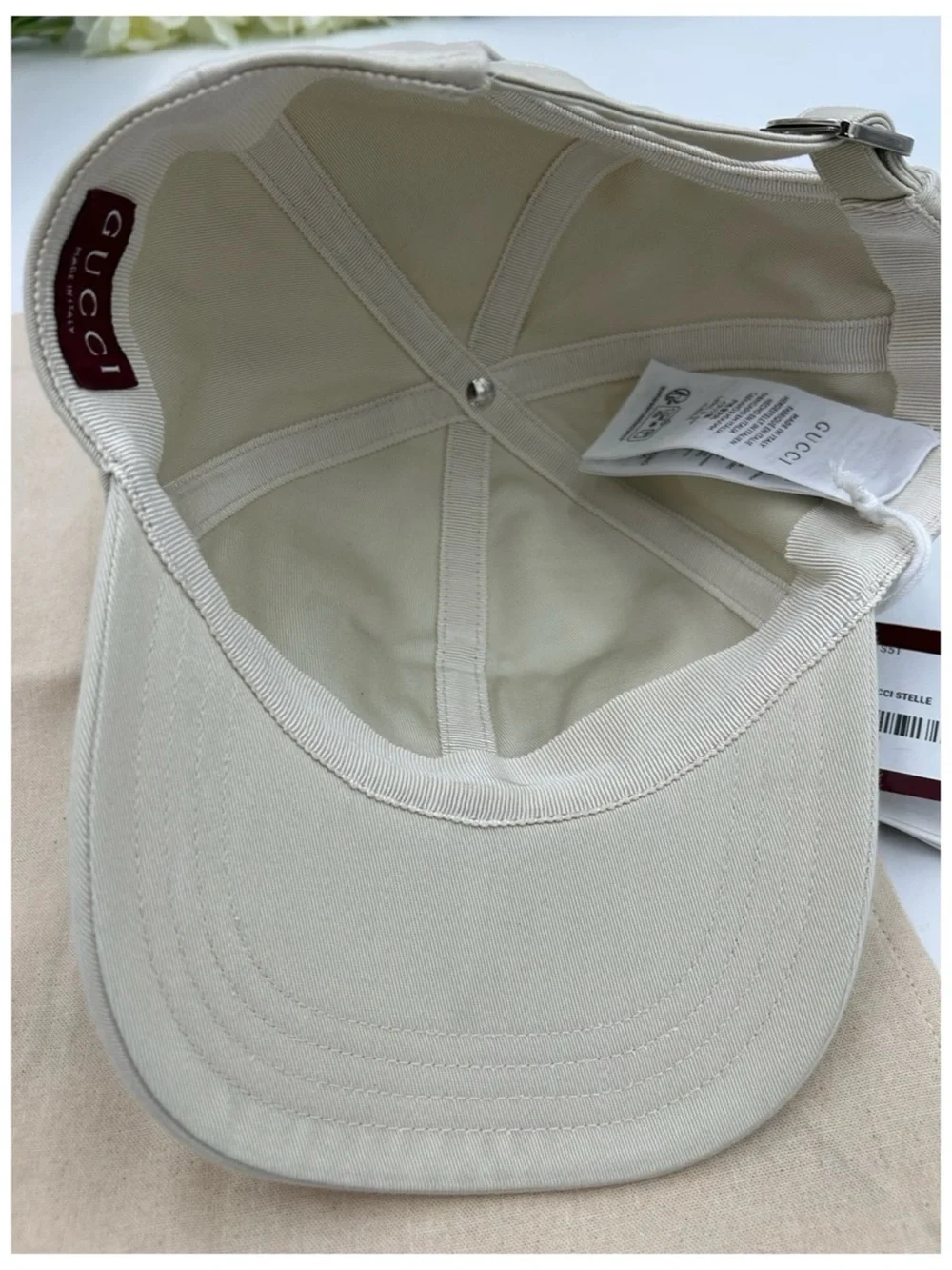 Unisex, Gucci, cotton embroidered logo baseball cap size medium adjustable